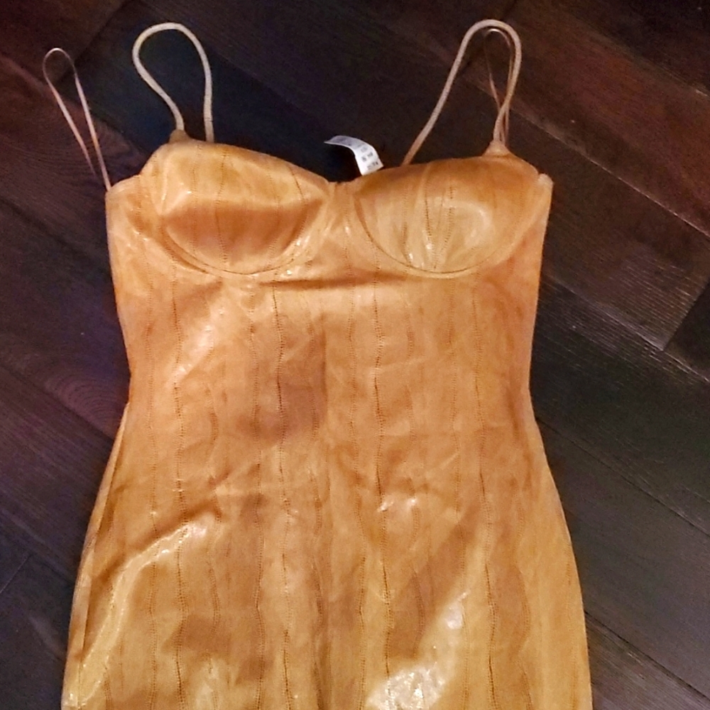 akira dress